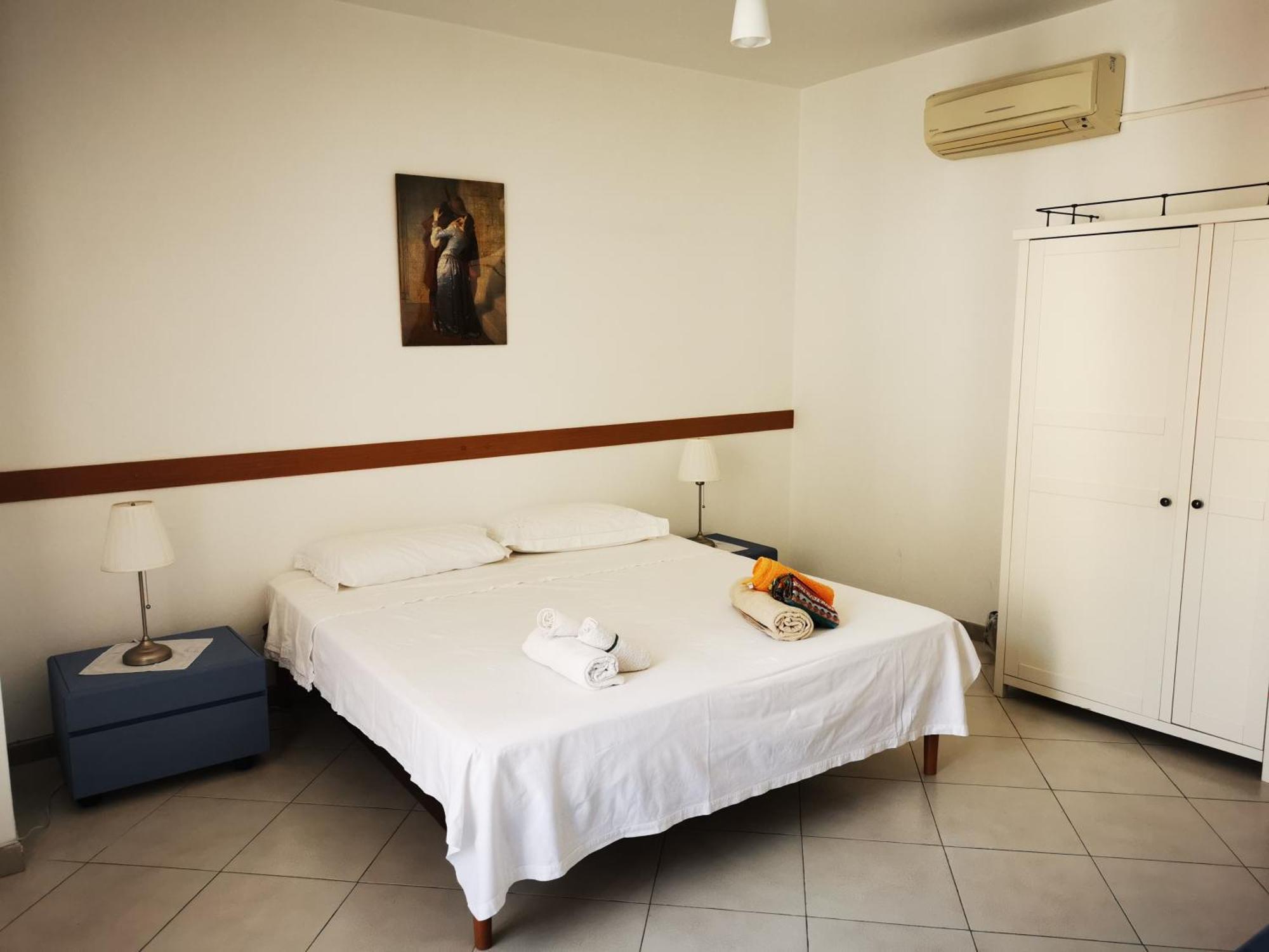 Dimora Alla Villa ออสตูนี ภายนอก รูปภาพ