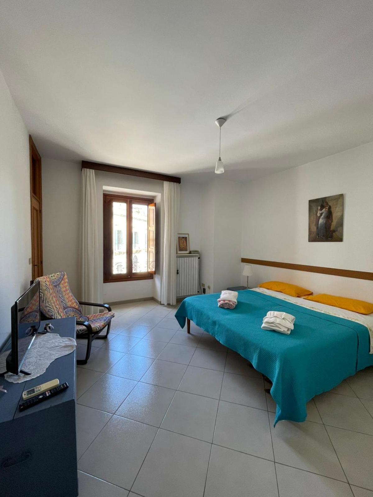 Dimora Alla Villa ออสตูนี ภายนอก รูปภาพ